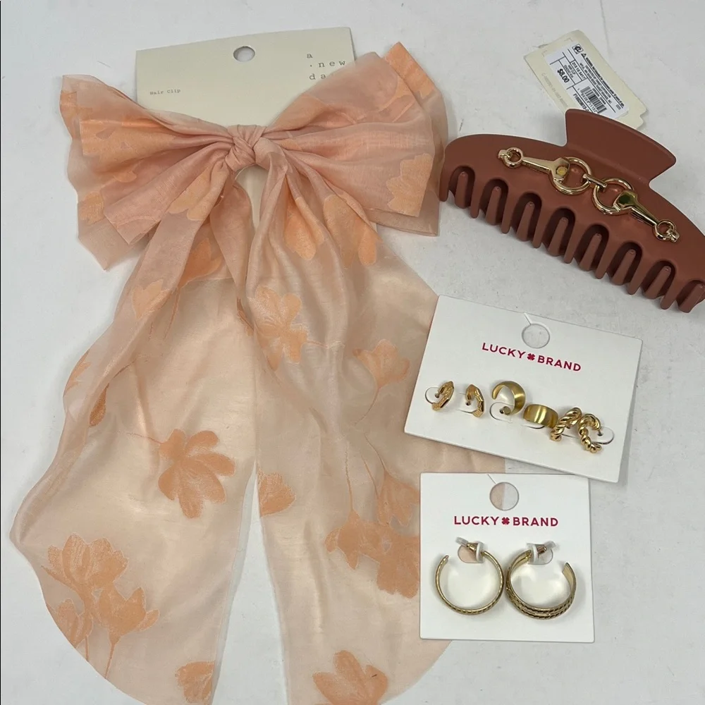 Lucky Brand fun bundle